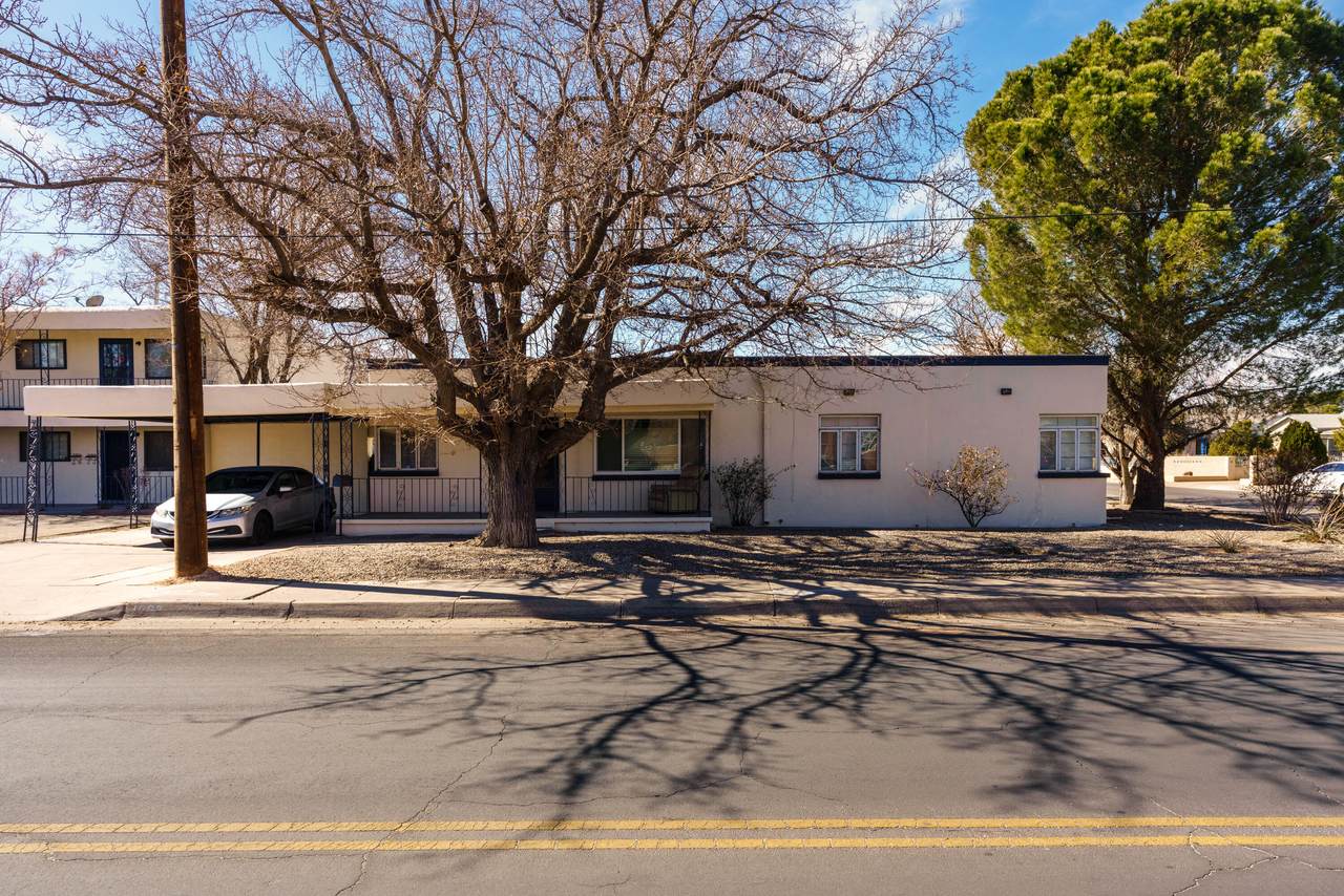 1003 Carlisle Boulevard - Photo 1