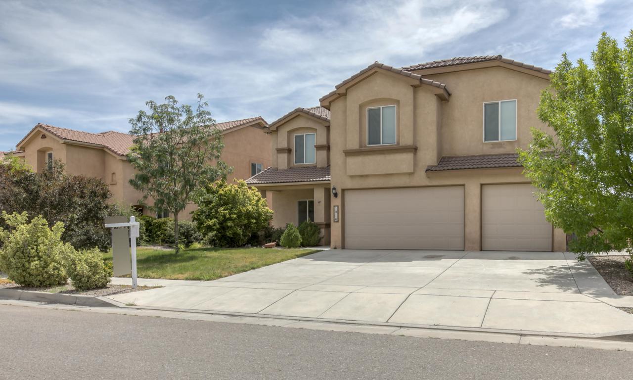 1316 Summer Breeze Drive - Photo 1
