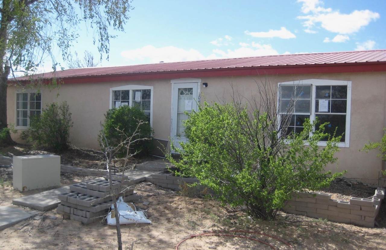 1041 Angel Road - Photo 1