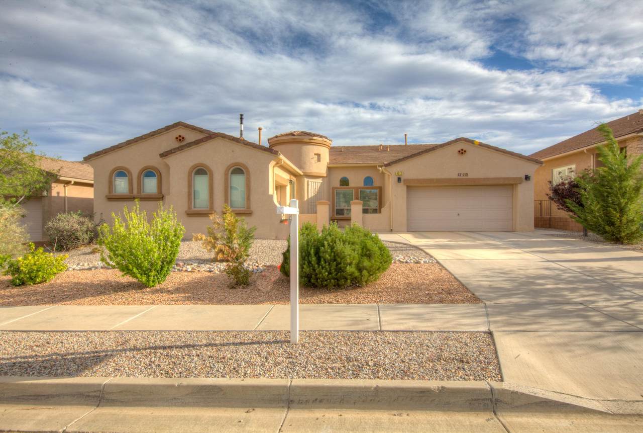4212 Cholla Drive - Photo 1