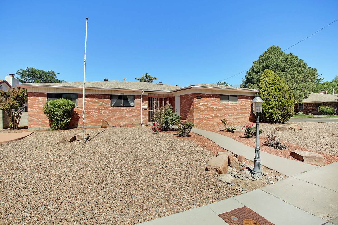 3409 Reina Drive - Photo 1