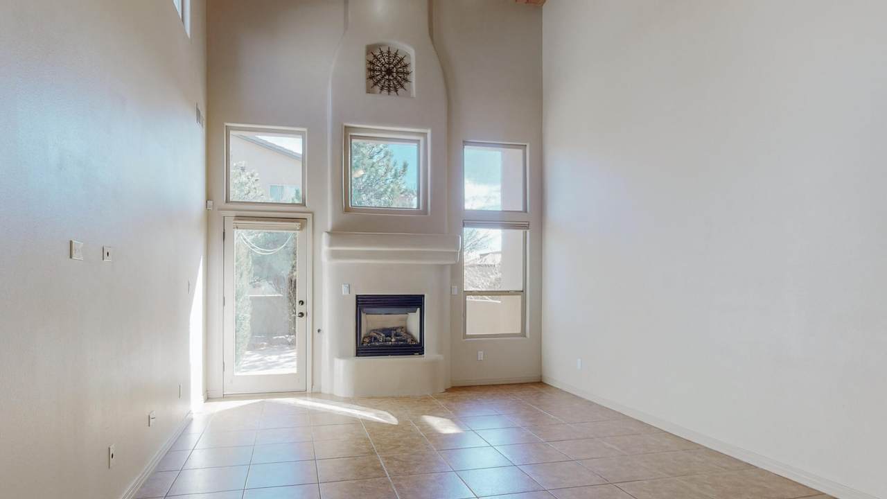 8704 Desert Fox Way - Photo 1