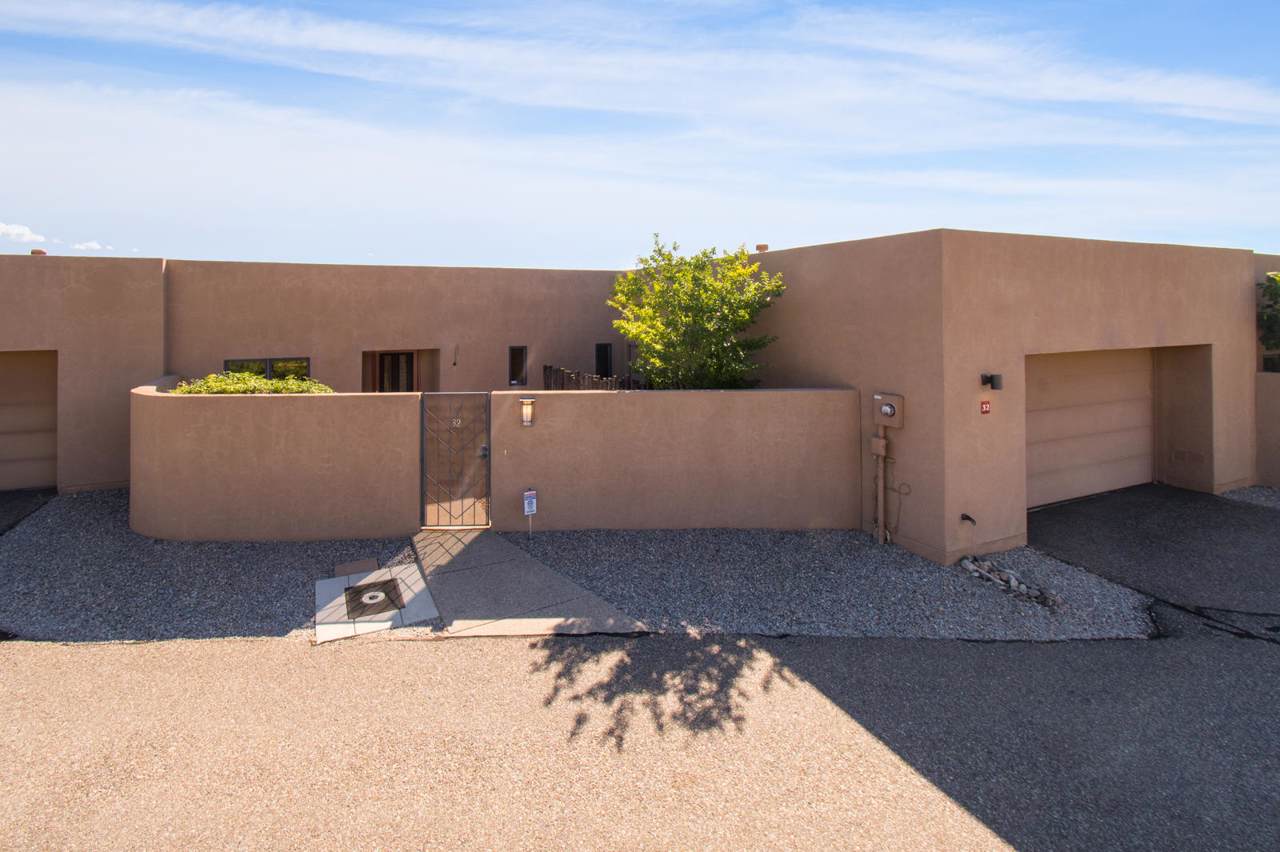 32 Wind Road - Photo 1
