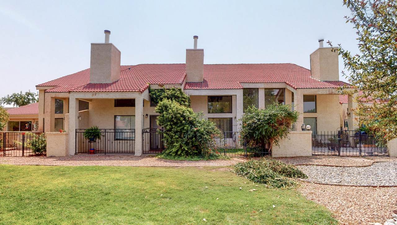 616 Eastlake Court - Photo 1
