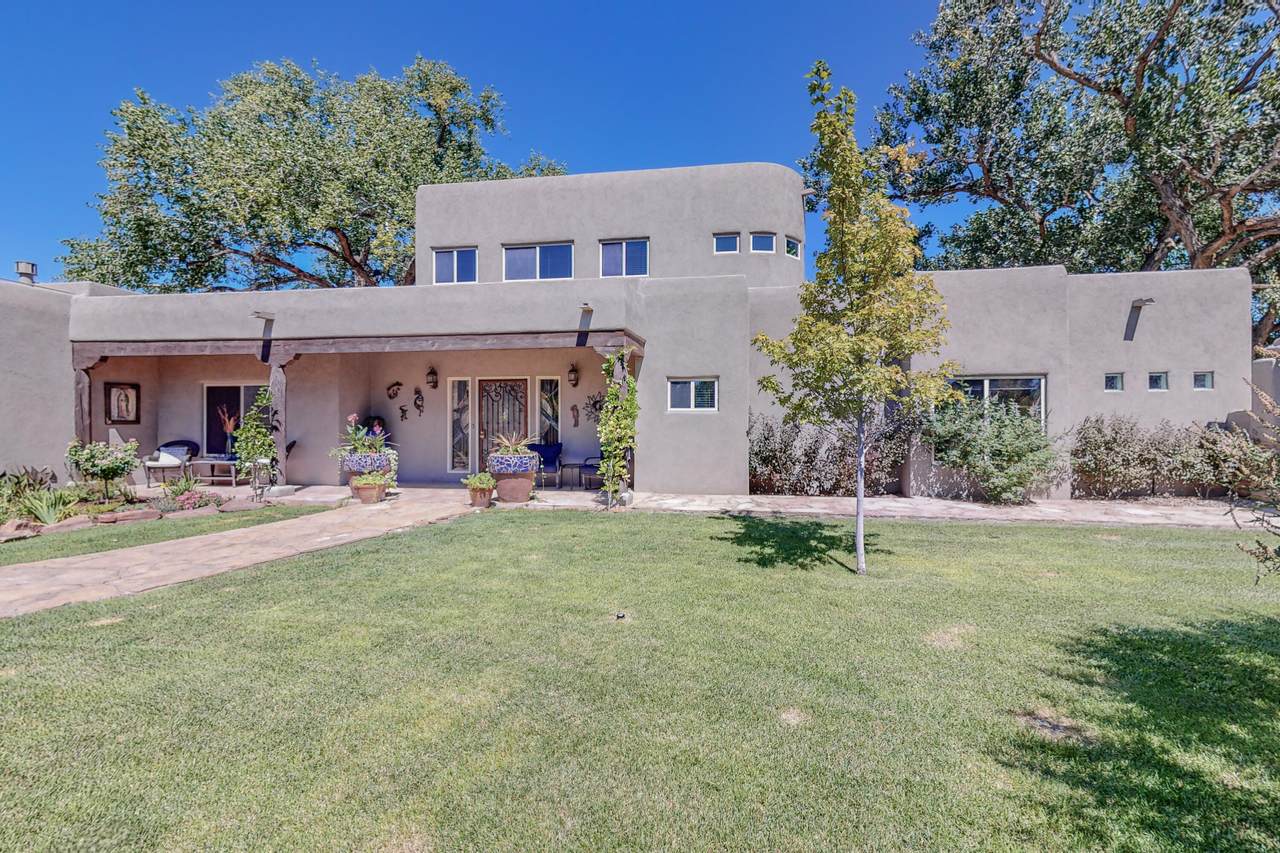 2609 Pajarito Meadows - Photo 1