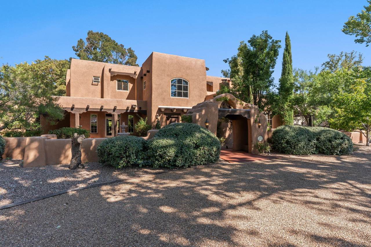 1623 Francisca Road - Photo 1