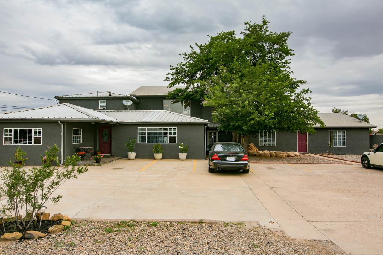 201 Wayne Road - Photo 1