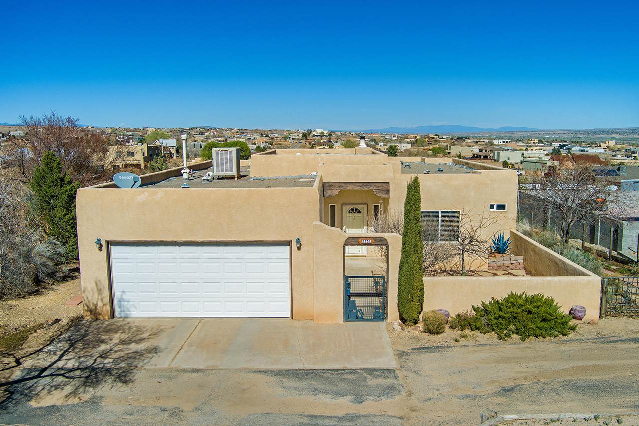 5751 Cody Road - Photo 1