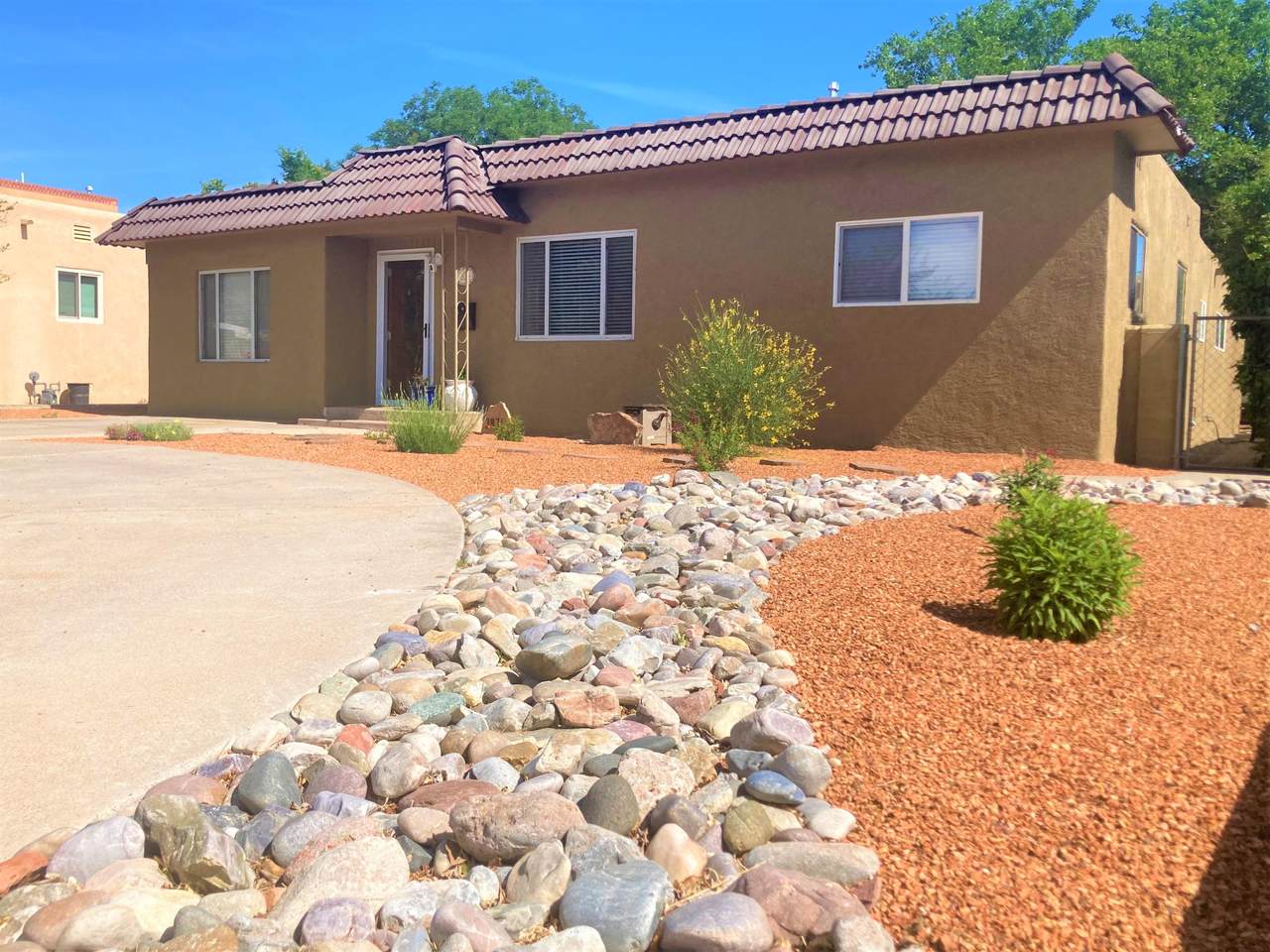 3831 Anderson Avenue - Photo 1