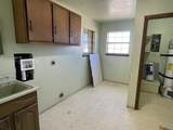 715 Walker Street - Photo 17