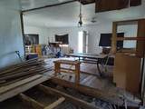 300 Roosevelt Avenue - Photo 13