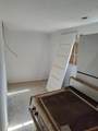 300 Roosevelt Avenue - Photo 5