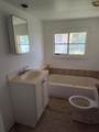 300 Roosevelt Avenue - Photo 6