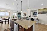 6417 Kings Canyon - Photo 14