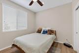 6417 Kings Canyon - Photo 28