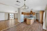 2610 Calle De Los Claveles - Photo 9