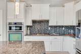 1612 Summer Breeze Drive - Photo 3