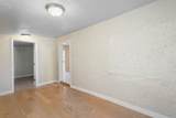1011 Edith Boulevard - Photo 4