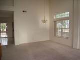 8700 Oakcrest Place - Photo 4
