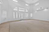 24 Della Road - Photo 5