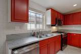 303 Sunrise Bluffs Drive - Photo 18
