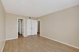 921 Country Club Drive - Photo 21