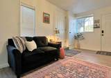 511 Spruce Street - Photo 3