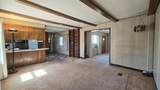 814 Foster - Photo 3