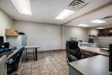7800 Lomas Boulevard - Photo 27