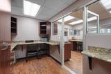 718 Lomas Boulevard - Photo 12