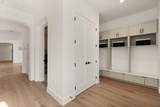 8601 Beverly Hills Avenue - Photo 78