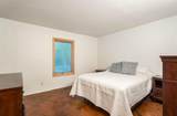 1504 Lucyle Place - Photo 22