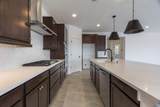 2729 Kings Canyon Loop - Photo 13