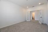 2729 Kings Canyon Loop - Photo 32