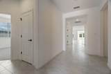 2729 Kings Canyon Loop - Photo 4