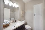 984 Hollywood Boulevard - Photo 17