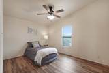 984 Hollywood Boulevard - Photo 22