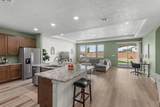 2172 Solara Loop - Photo 11
