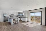 316 Hill Road - Photo 16