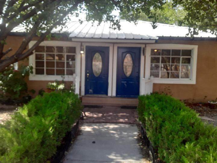 2418 Matthew Avenue - Photo 1