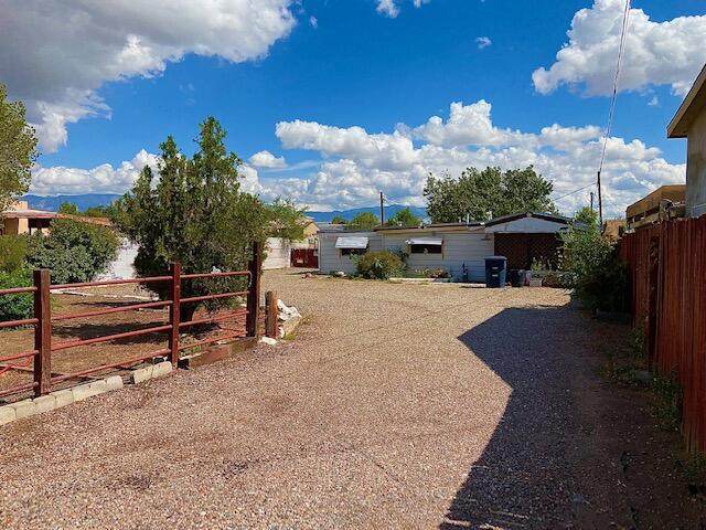 2812 8TH Street - Photo 1