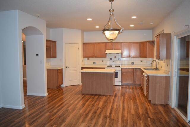 7423 Desert Eagle Road - Photo 1