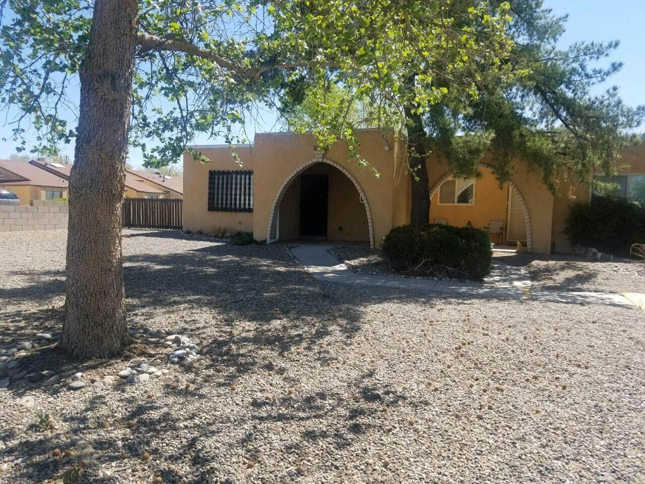 1300 Grande Boulevard - Photo 1