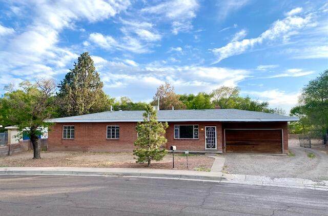 3211 Manchester Court - Photo 1