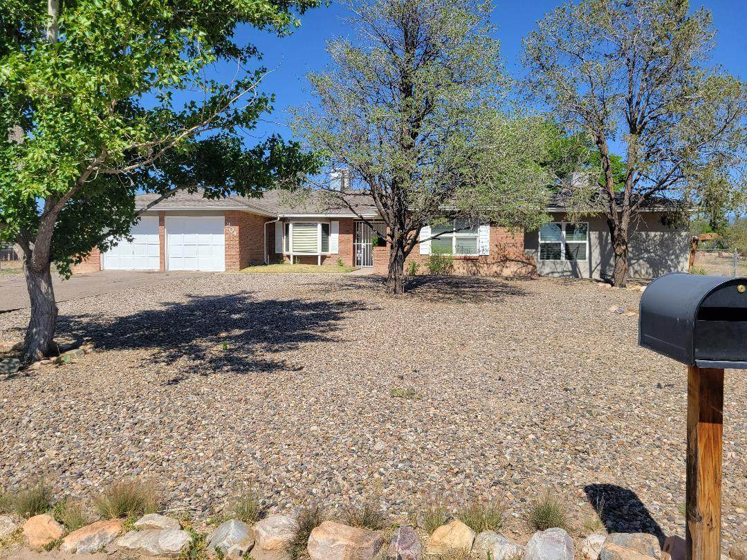 204 Riggs Street - Photo 1