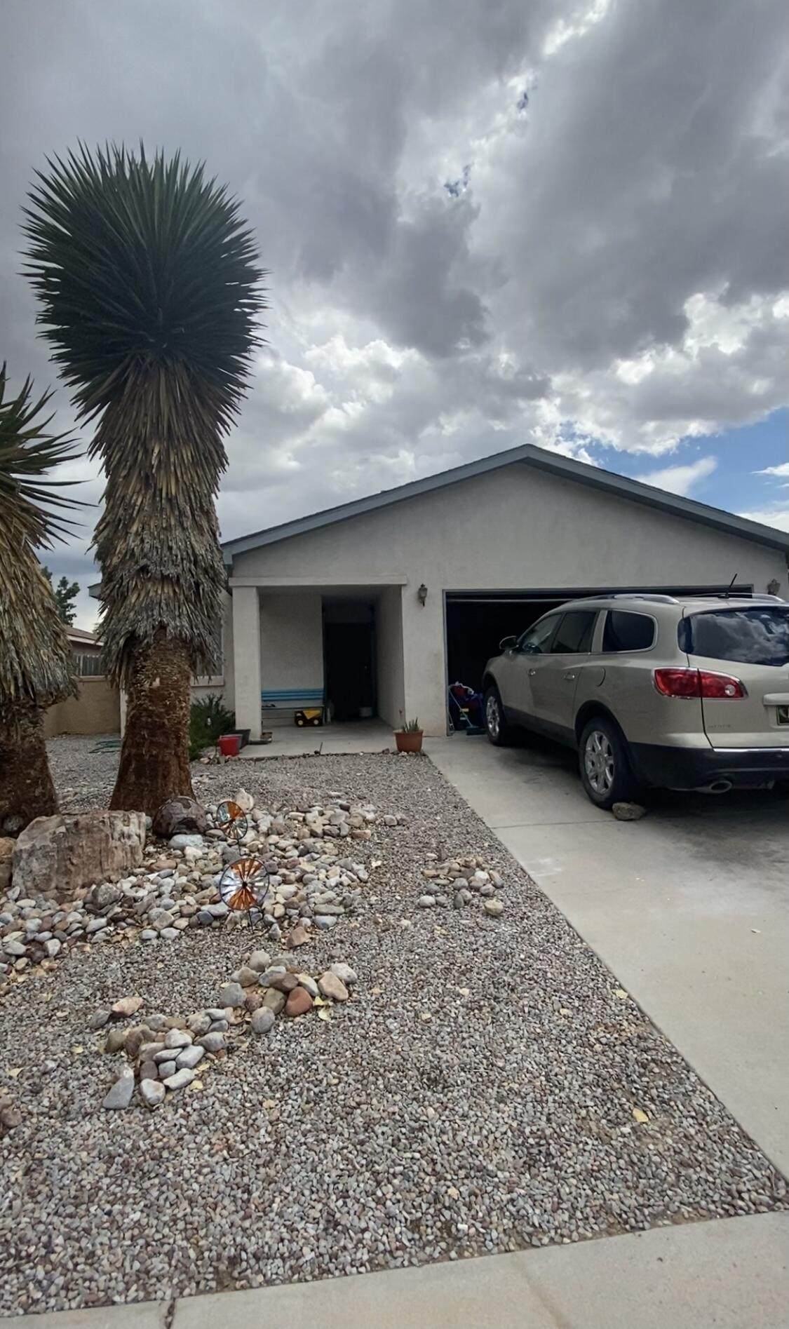704 Santa Fe Meadows Drive - Photo 1