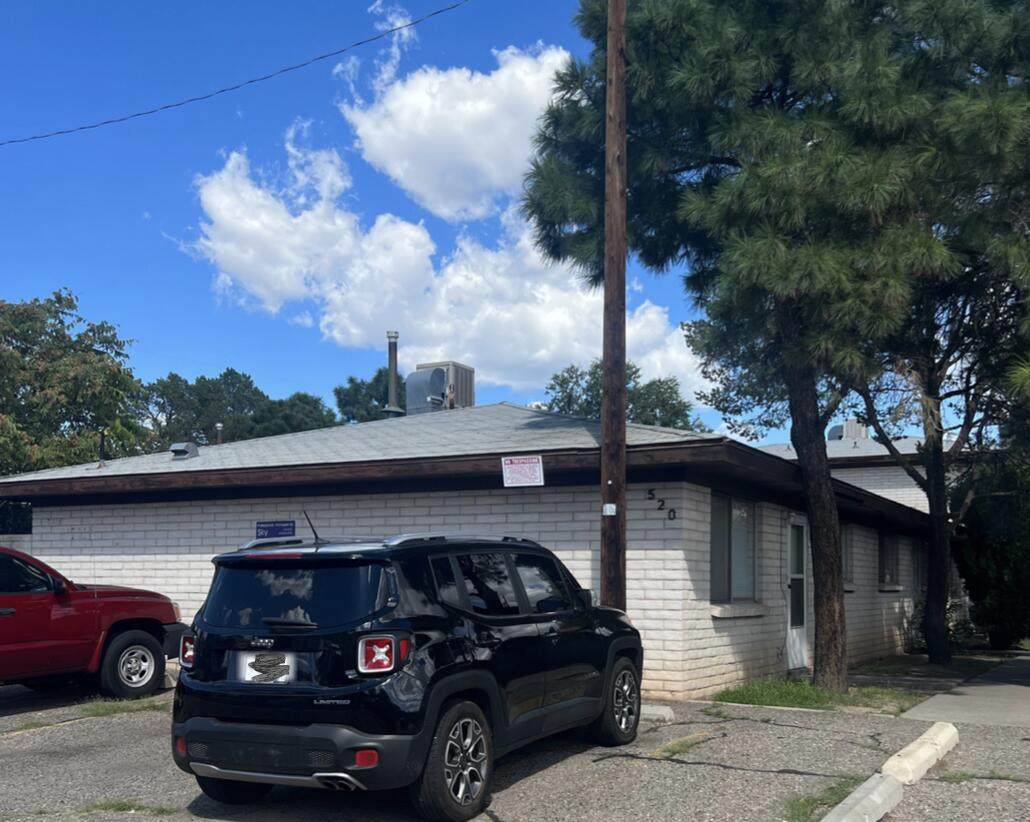520 Madeira Drive - Photo 1
