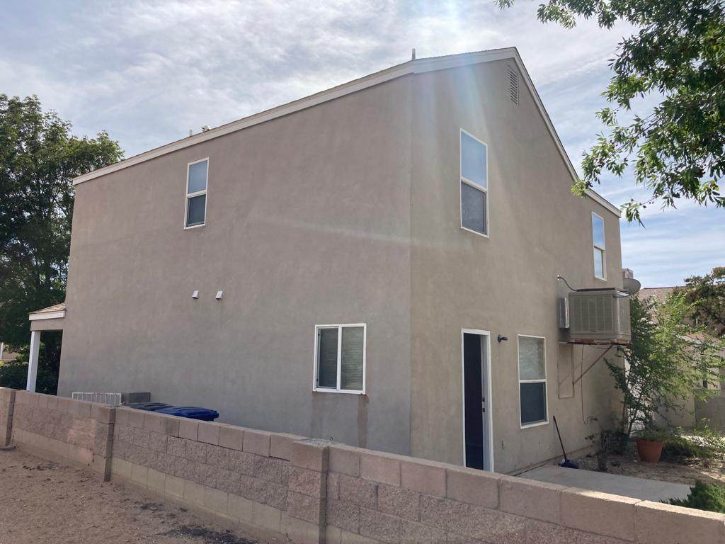 10725 Pueblo Pl Nw Place - Photo 1