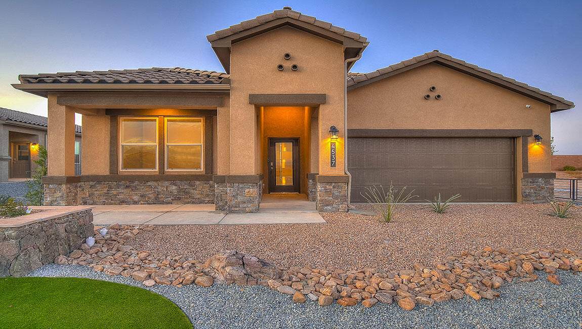 1868 Tesoro Loop - Photo 1