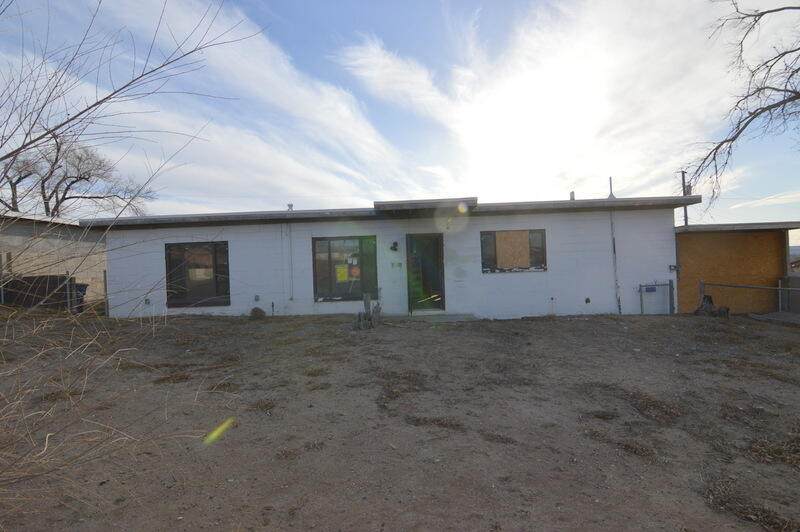 1400 San Jose Avenue - Photo 1